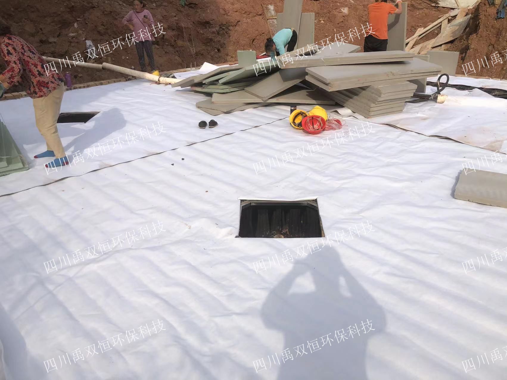 绵阳三台妇幼保健院PP模块雨水收集项目施工图片