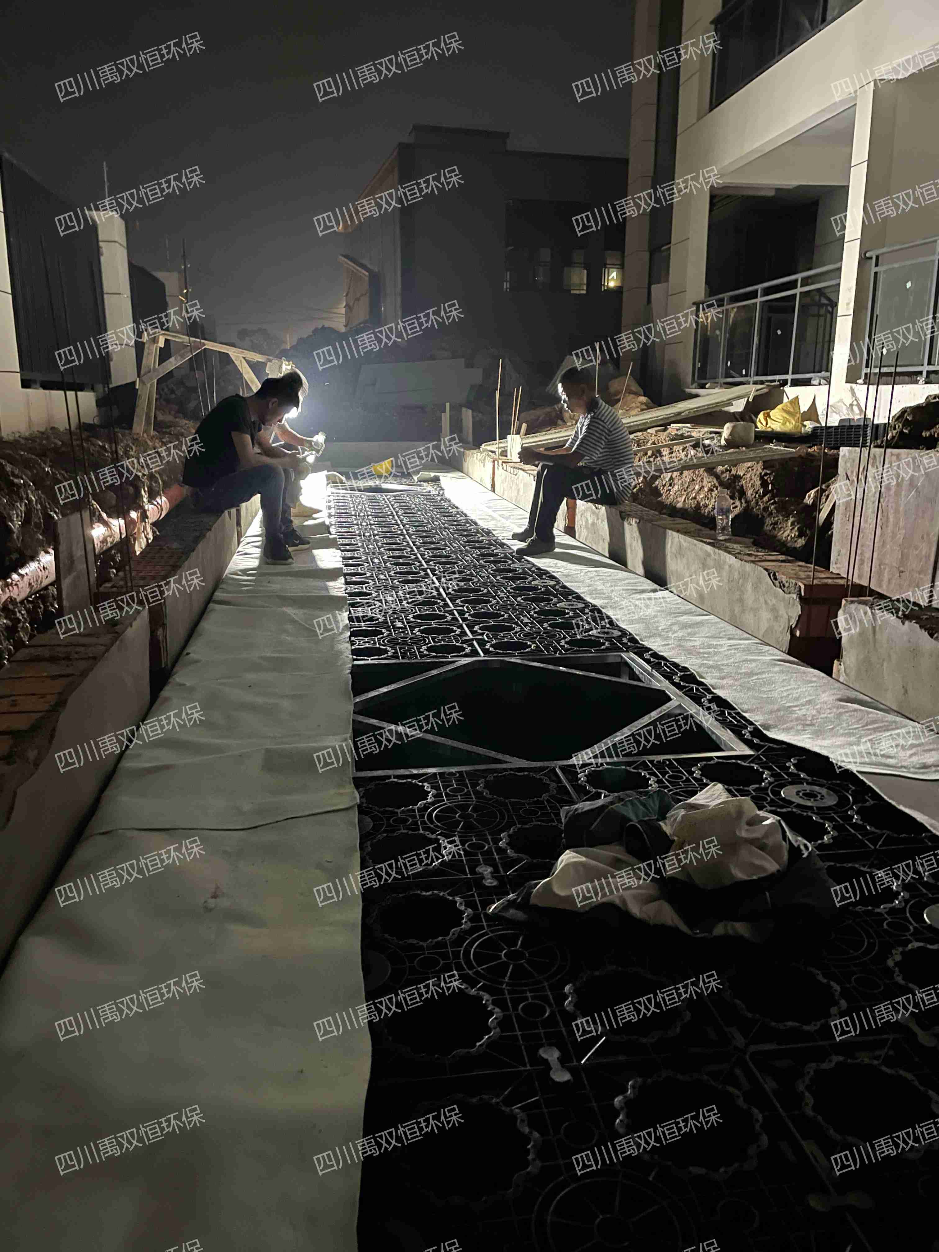 绵阳阳光·溪山春晓项目总平景观工程——雨水收集项目模块安装顺利完成